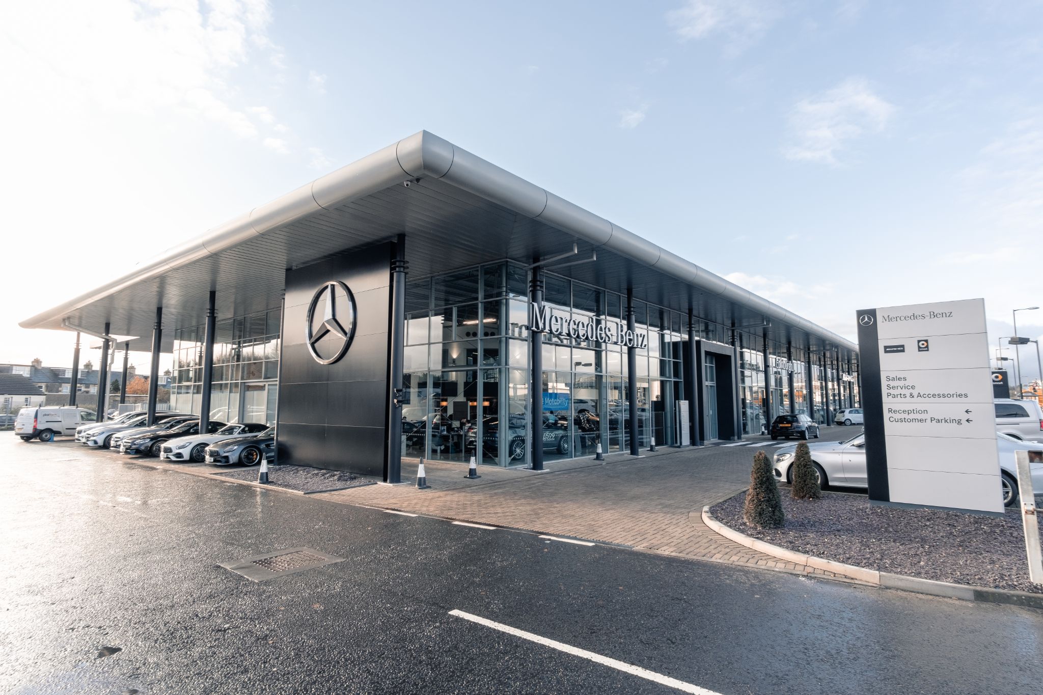 MercedesBenz of Edinburgh (Newbridge) Car dealership in Newbridge AutoTrader